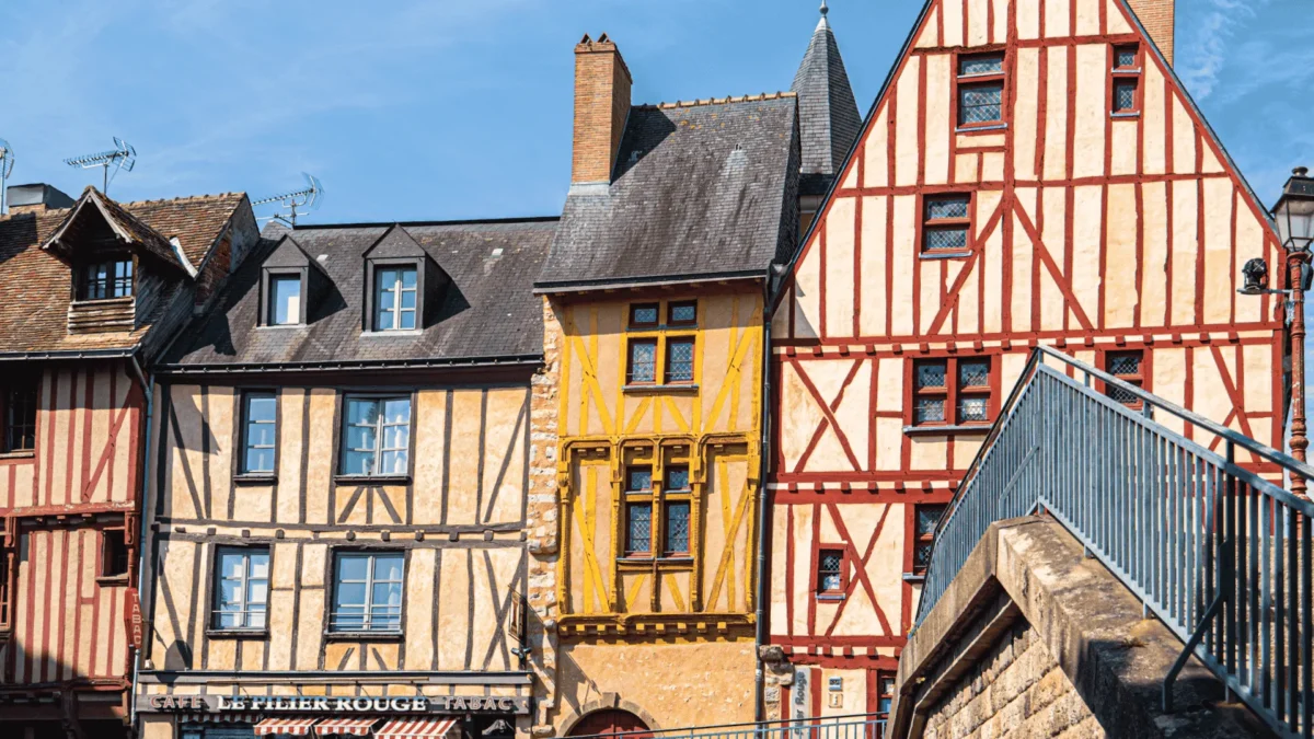 Location Noël au Mans avec la conciergerie L’Instant Clef pour les voyageurs et les propriétaires